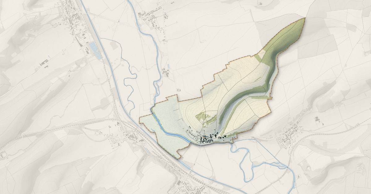 Portrait cartographique de Pont-sur-Meuse : relief, eau, forêts, bâti et voies, calculés à partir des données de l'IGN