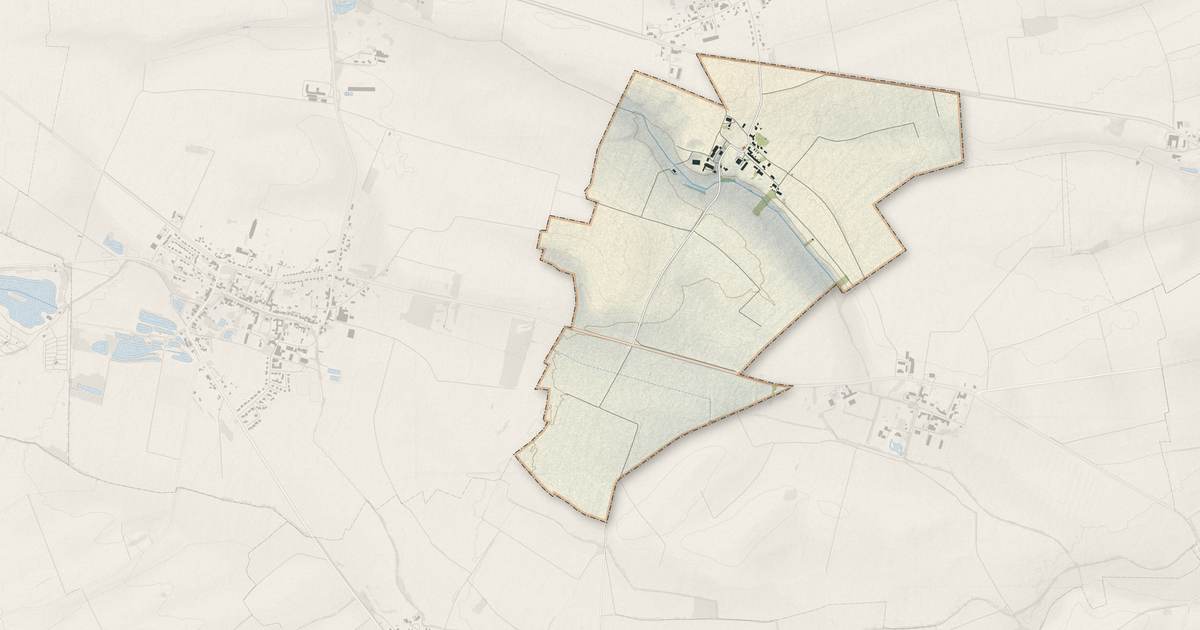 Portrait cartographique de Riaville : relief, eau, forêts, bâti et voies, calculés à partir des données de l'IGN