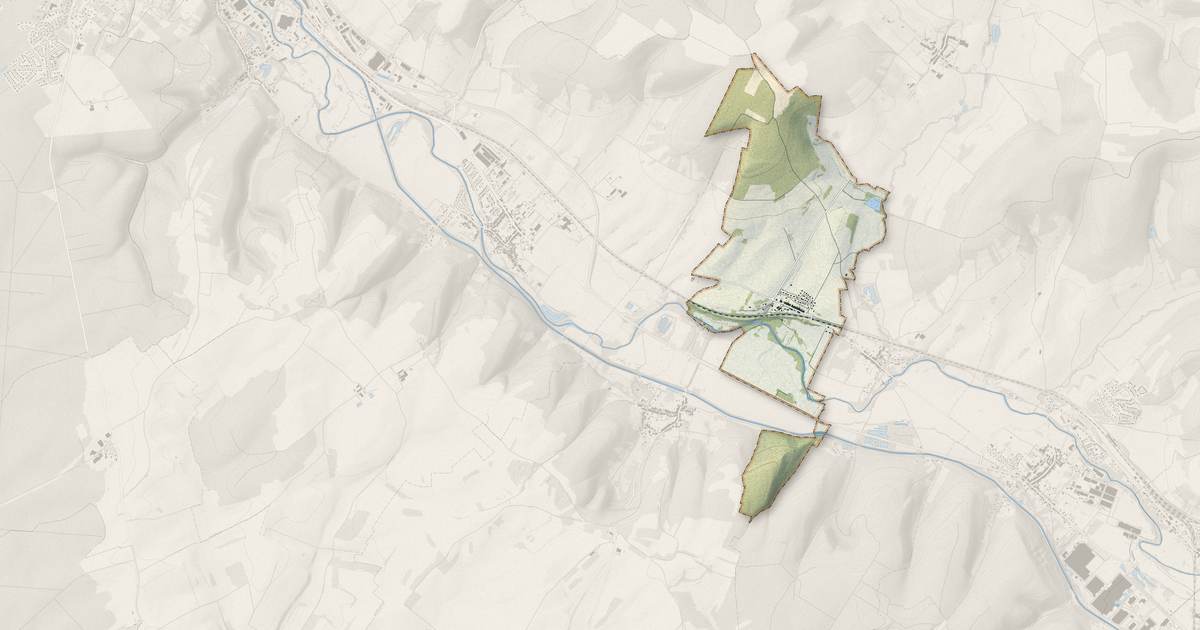Portrait cartographique de Silmont : relief, eau, forêts, bâti et voies, calculés à partir des données de l'IGN