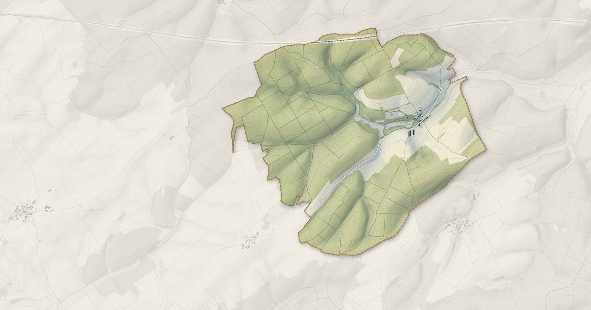 Portrait cartographique de Thillombois : relief, eau, forêts, bâti et voies, calculés à partir des données de l'IGN