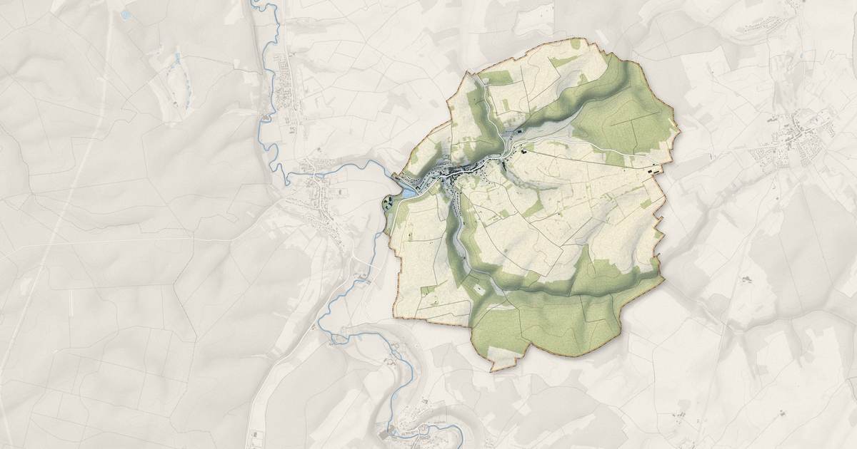 Portrait cartographique de Trémont-sur-Saulx : relief, eau, forêts, bâti et voies, calculés à partir des données de l'IGN
