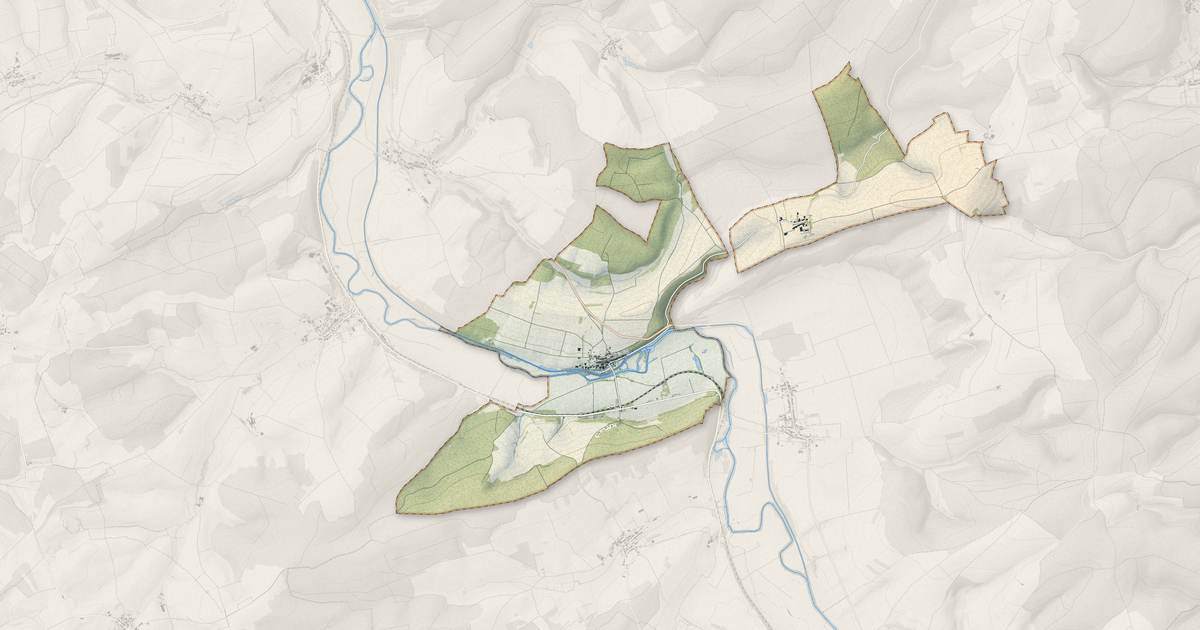 Portrait cartographique de Vilosnes-Haraumont : relief, eau, forêts, bâti et voies, calculés à partir des données de l'IGN