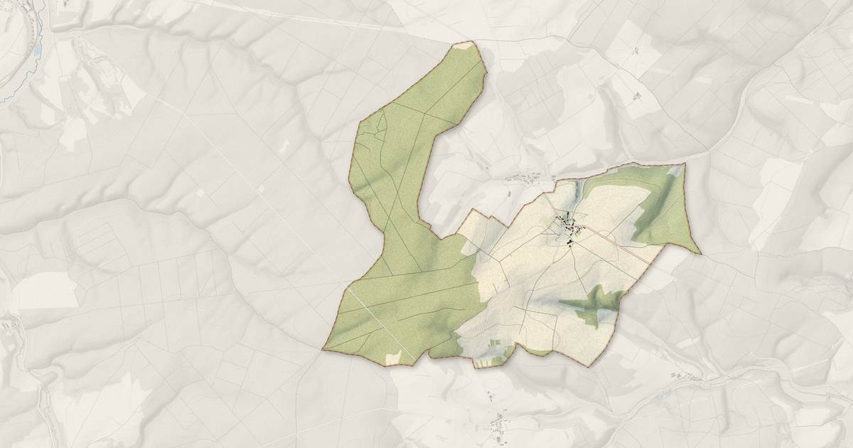 Portrait cartographique de Vouthon-Haut : relief, eau, forêts, bâti et voies, calculés à partir des données de l'IGN
