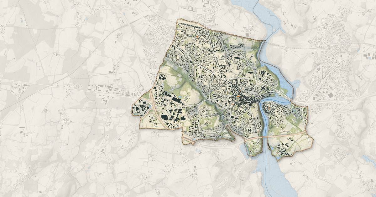 Portrait cartographique de Auray : relief, eau, forêts, bâti et voies, calculés à partir des données de l'IGN
