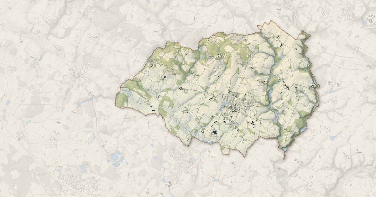 Portrait cartographique de Berric : relief, eau, forêts, bâti et voies, calculés à partir des données de l'IGN