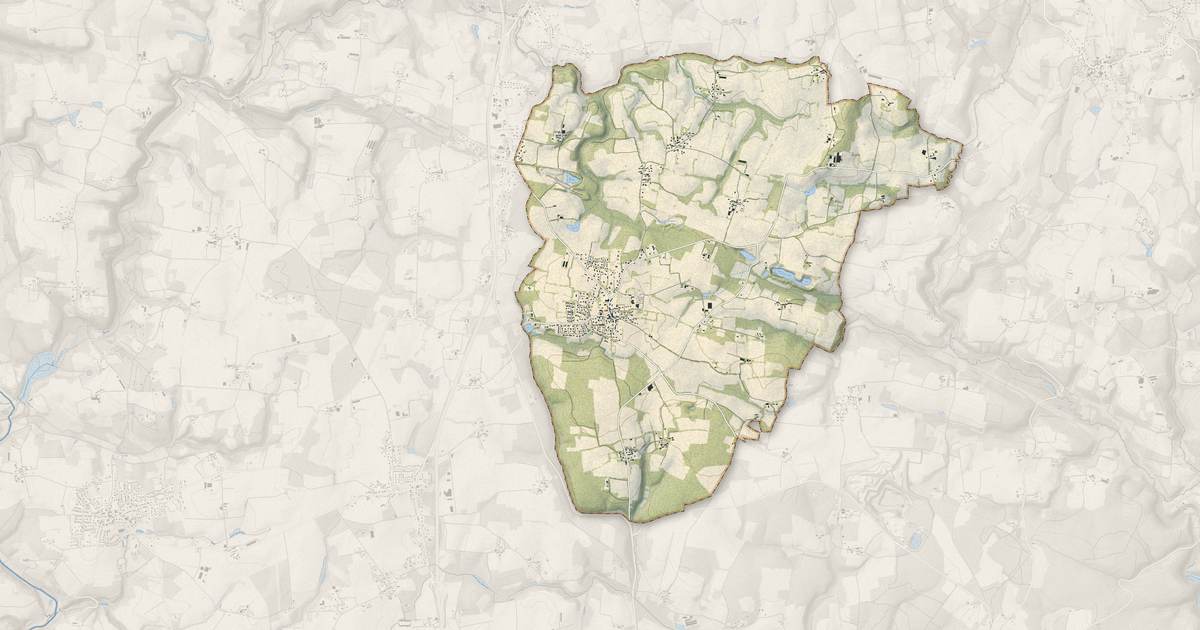 Portrait cartographique de Calan : relief, eau, forêts, bâti et voies, calculés à partir des données de l'IGN