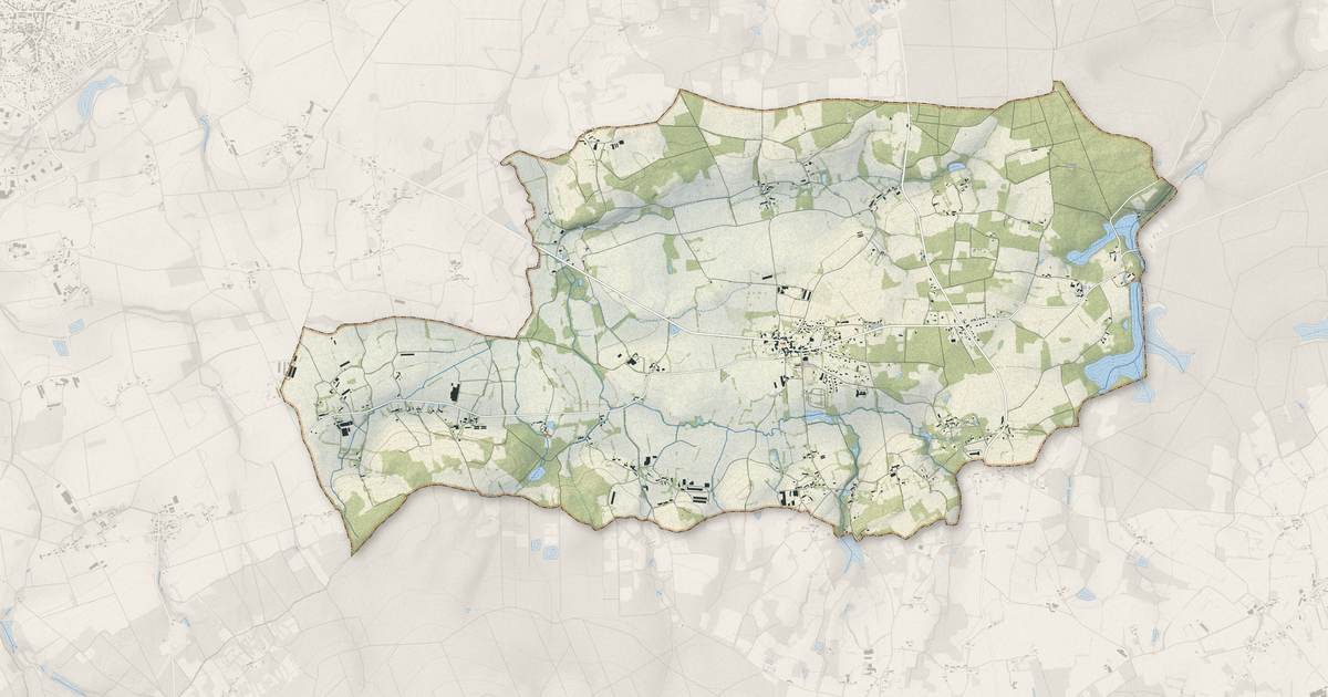 Portrait cartographique de Concoret : relief, eau, forêts, bâti et voies, calculés à partir des données de l'IGN