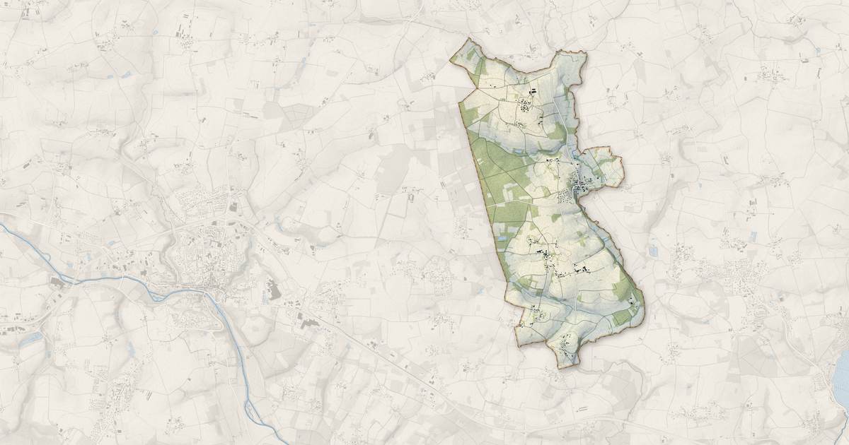 Portrait cartographique de Helléan : relief, eau, forêts, bâti et voies, calculés à partir des données de l'IGN