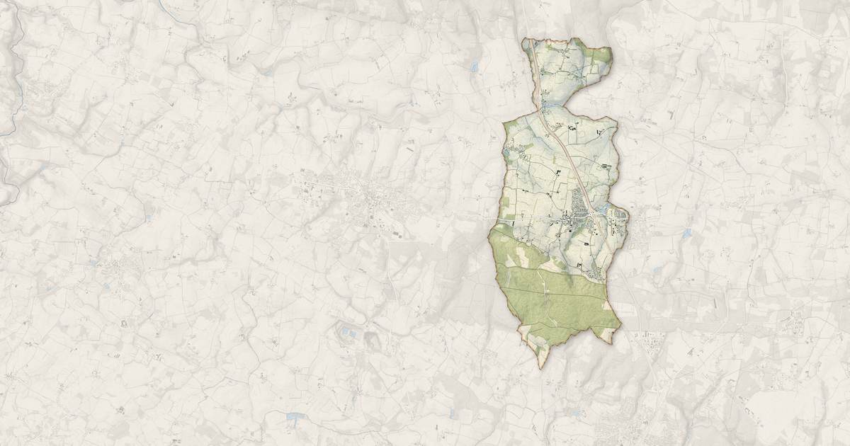 Portrait cartographique de Locmaria-Grand-Champ : relief, eau, forêts, bâti et voies, calculés à partir des données de l'IGN