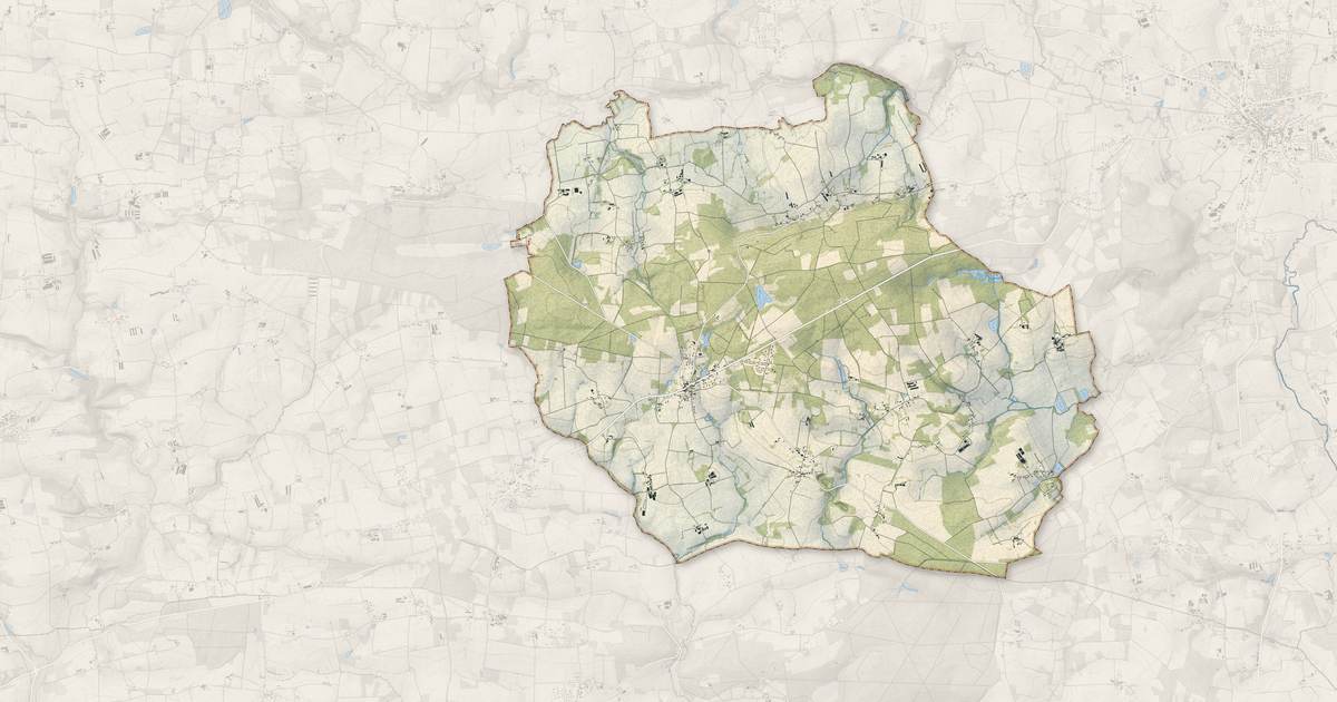 Portrait cartographique de Monteneuf : relief, eau, forêts, bâti et voies, calculés à partir des données de l'IGN