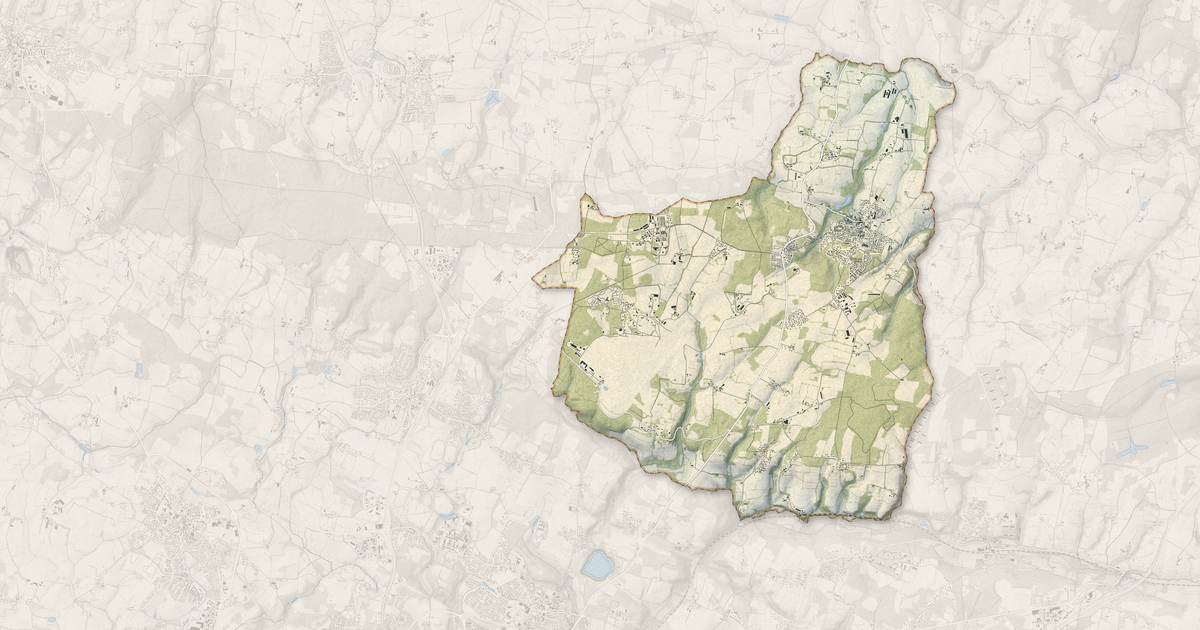 Portrait cartographique de Monterblanc : relief, eau, forêts, bâti et voies, calculés à partir des données de l'IGN