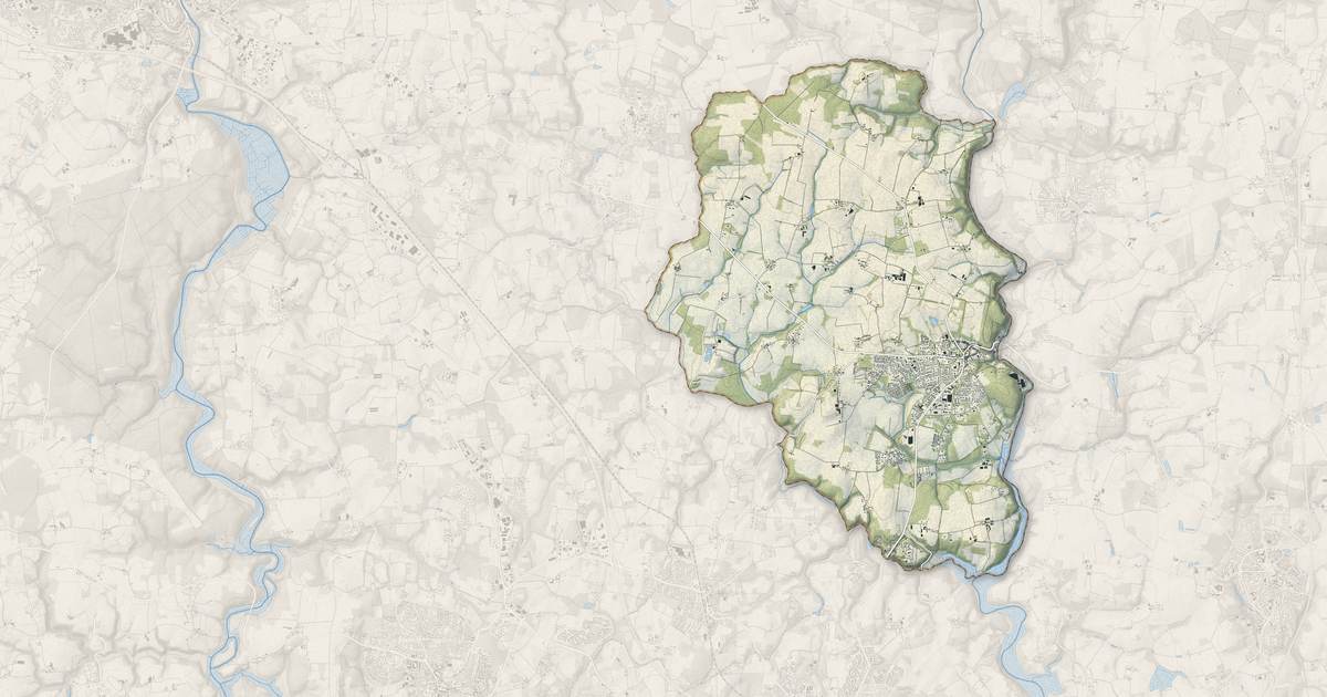 Portrait cartographique de Pont-Scorff : relief, eau, forêts, bâti et voies, calculés à partir des données de l'IGN