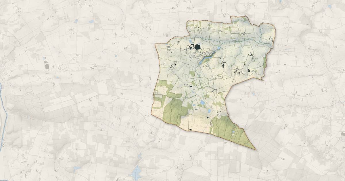 Portrait cartographique de Saint-Nicolas-du-Tertre : relief, eau, forêts, bâti et voies, calculés à partir des données de l'IGN