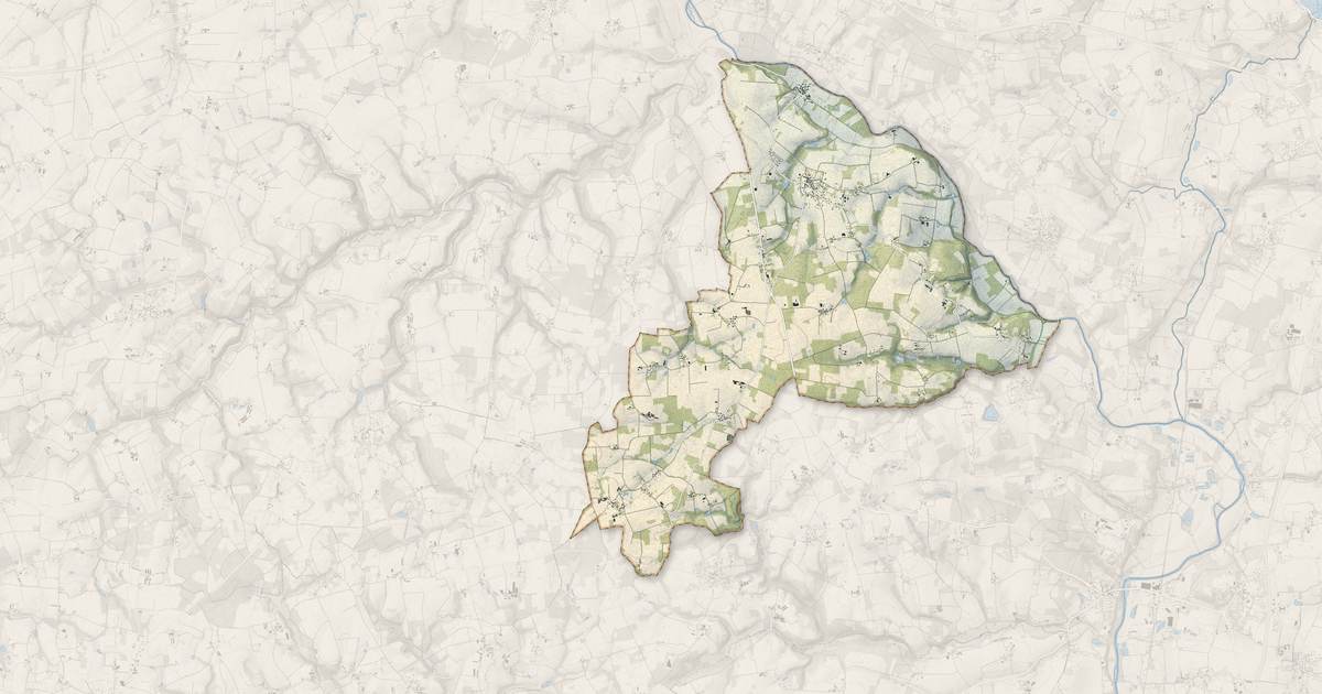 Portrait cartographique de Saint-Servant : relief, eau, forêts, bâti et voies, calculés à partir des données de l'IGN