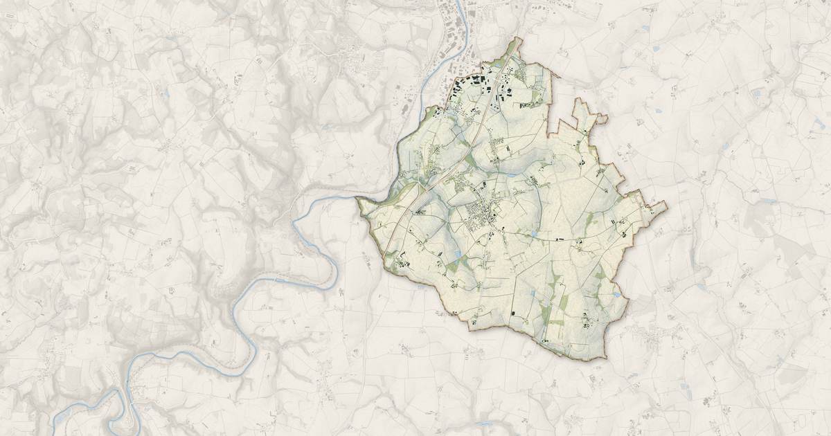 Portrait cartographique de Saint-Thuriau : relief, eau, forêts, bâti et voies, calculés à partir des données de l'IGN