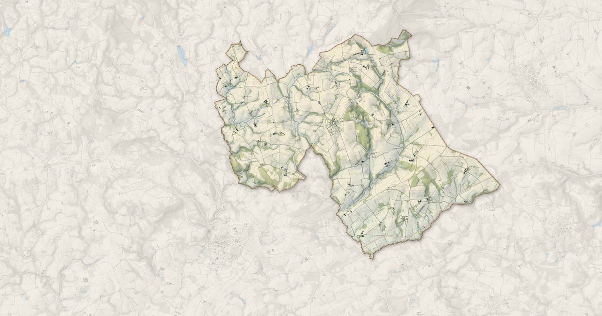 Portrait cartographique de Séglien : relief, eau, forêts, bâti et voies, calculés à partir des données de l'IGN