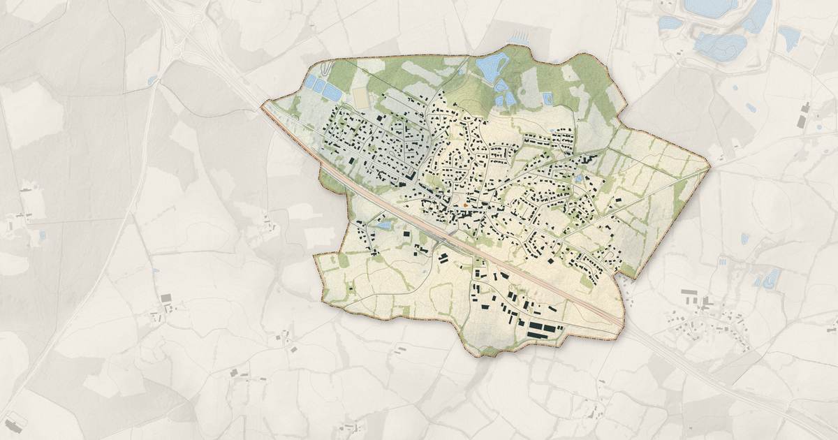 Portrait cartographique de La Trinité-Surzur : relief, eau, forêts, bâti et voies, calculés à partir des données de l'IGN