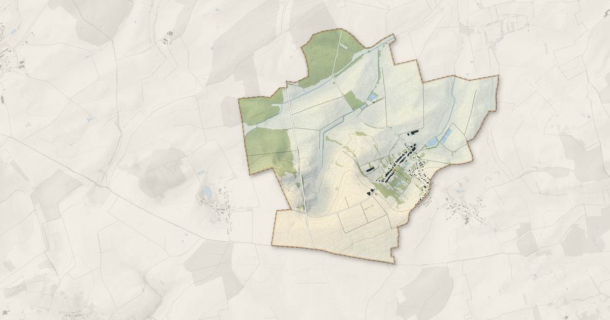 Portrait cartographique de Adelange : relief, eau, forêts, bâti et voies, calculés à partir des données de l'IGN