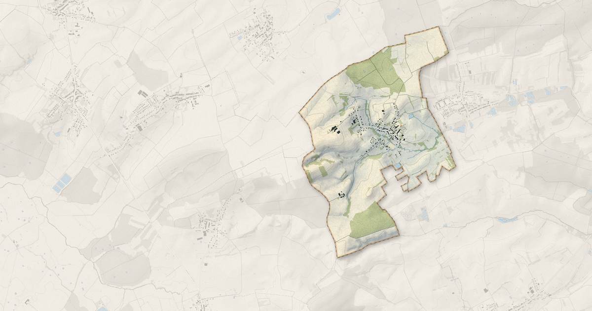 Portrait cartographique de Altrippe : relief, eau, forêts, bâti et voies, calculés à partir des données de l'IGN