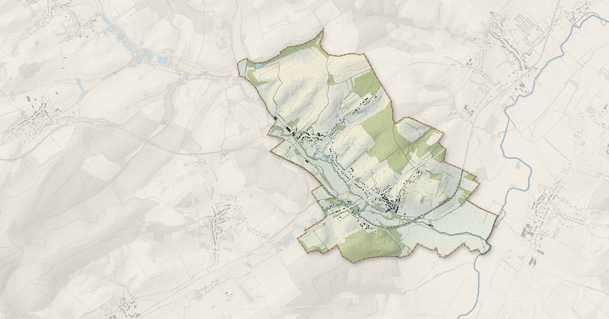 Portrait cartographique de Anzeling : relief, eau, forêts, bâti et voies, calculés à partir des données de l'IGN