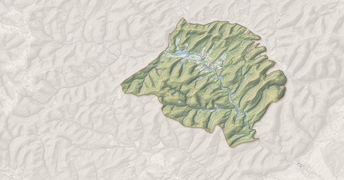 Portrait cartographique de Baerenthal : relief, eau, forêts, bâti et voies, calculés à partir des données de l'IGN