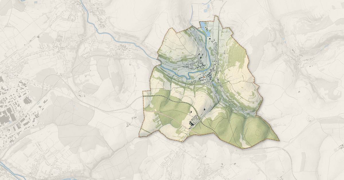 Portrait cartographique de Bliesbruck : relief, eau, forêts, bâti et voies, calculés à partir des données de l'IGN