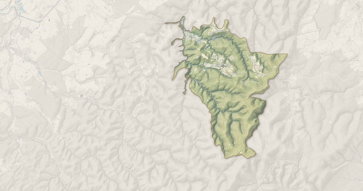 Portrait cartographique de Dabo : relief, eau, forêts, bâti et voies, calculés à partir des données de l'IGN