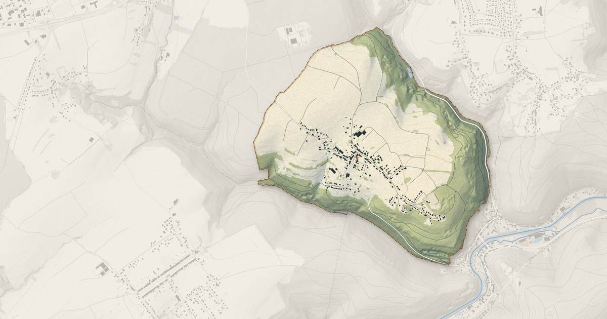 Portrait cartographique de Dannelbourg : relief, eau, forêts, bâti et voies, calculés à partir des données de l'IGN