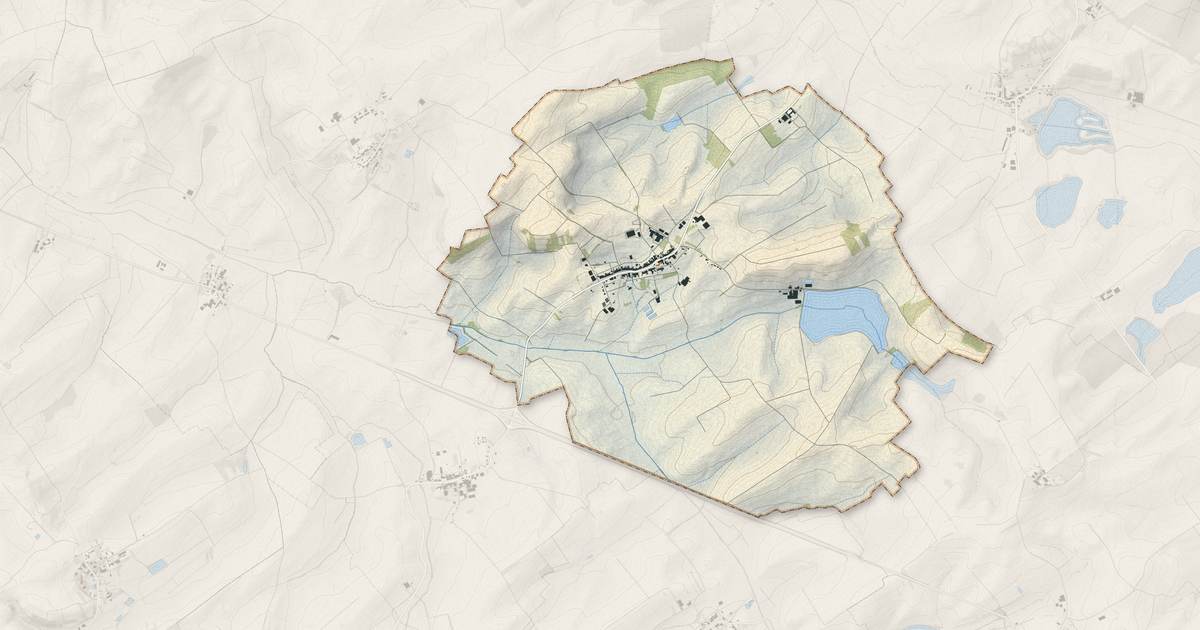 Portrait cartographique de Donnelay : relief, eau, forêts, bâti et voies, calculés à partir des données de l'IGN