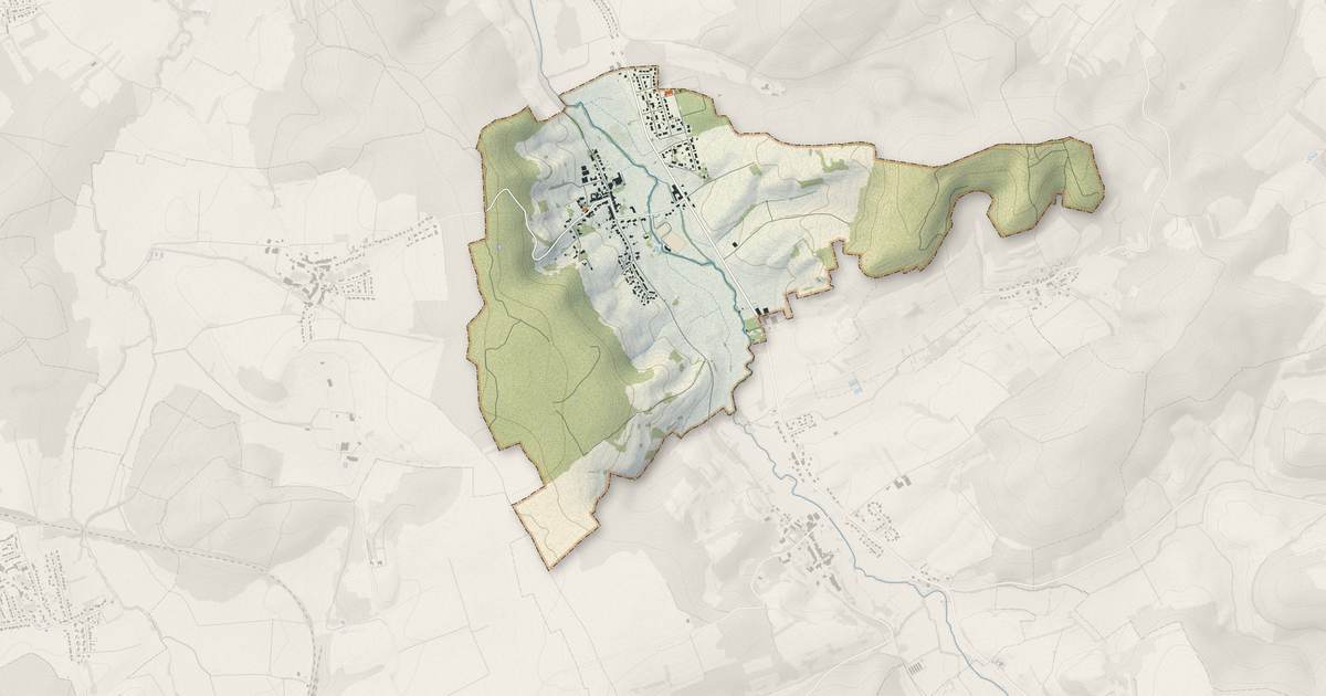 Portrait cartographique de Elzange : relief, eau, forêts, bâti et voies, calculés à partir des données de l'IGN