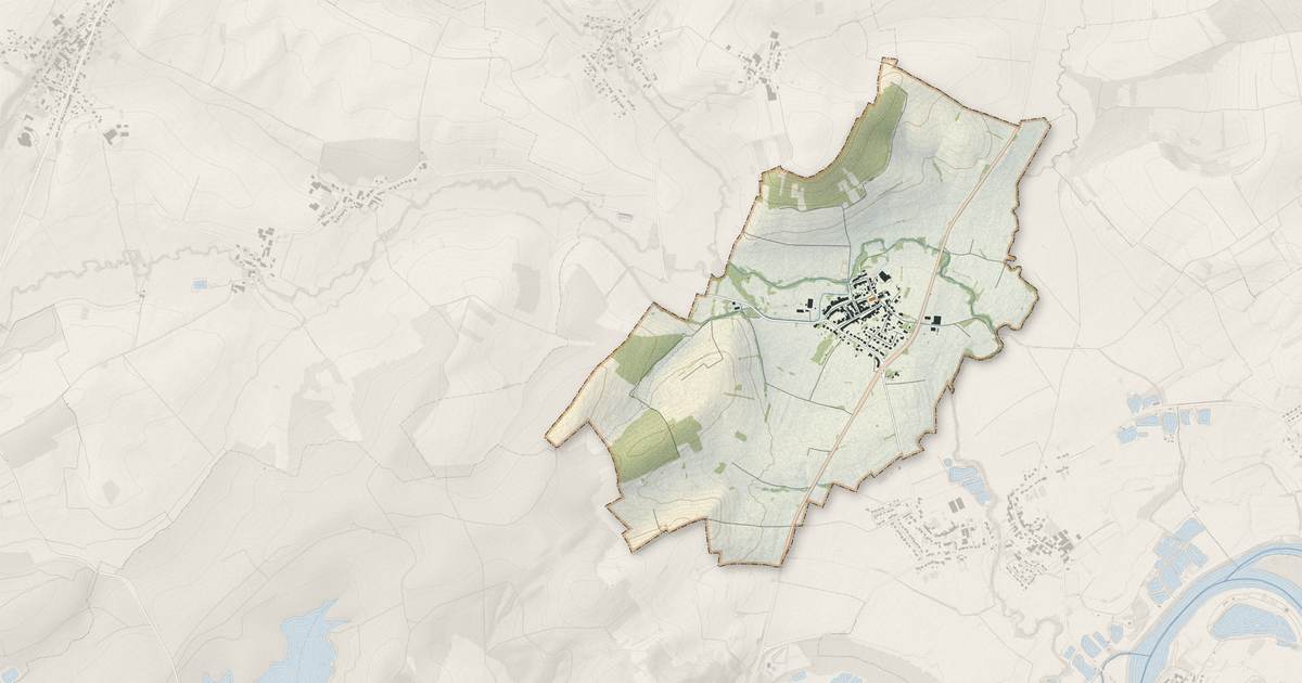 Portrait cartographique de Fixem : relief, eau, forêts, bâti et voies, calculés à partir des données de l'IGN