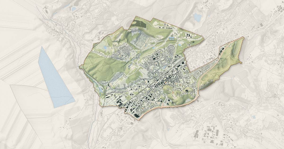 Portrait cartographique de Forbach : relief, eau, forêts, bâti et voies, calculés à partir des données de l'IGN