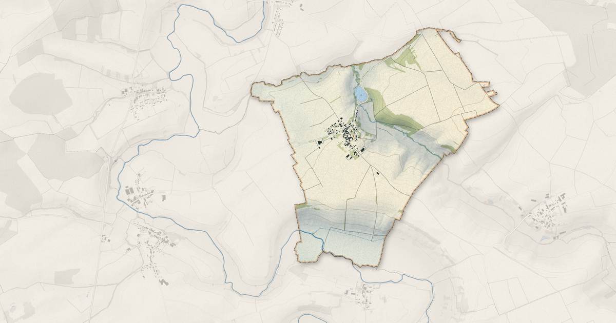 Portrait cartographique de Fossieux : relief, eau, forêts, bâti et voies, calculés à partir des données de l'IGN
