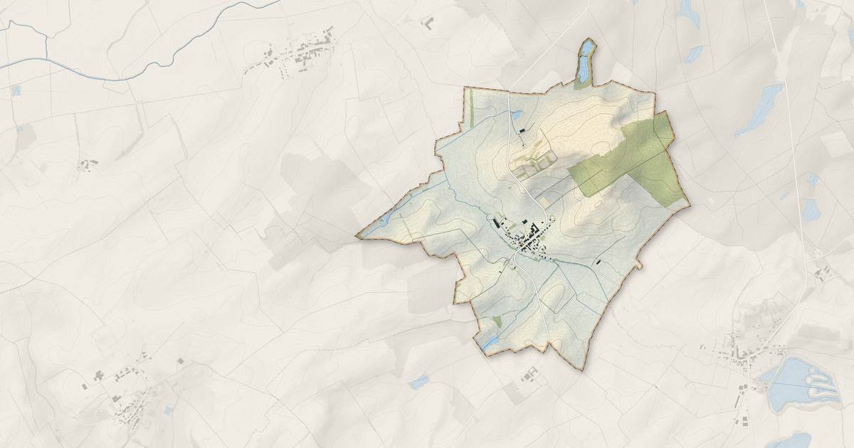 Portrait cartographique de Guéblange-lès-Dieuze : relief, eau, forêts, bâti et voies, calculés à partir des données de l'IGN