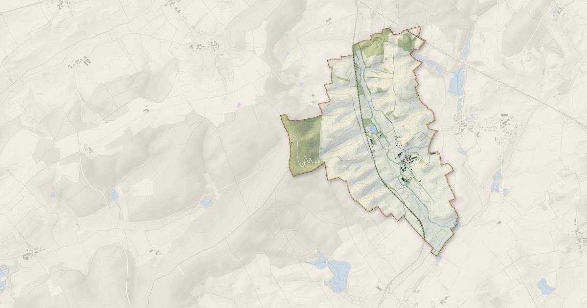 Portrait cartographique de Guébling : relief, eau, forêts, bâti et voies, calculés à partir des données de l'IGN