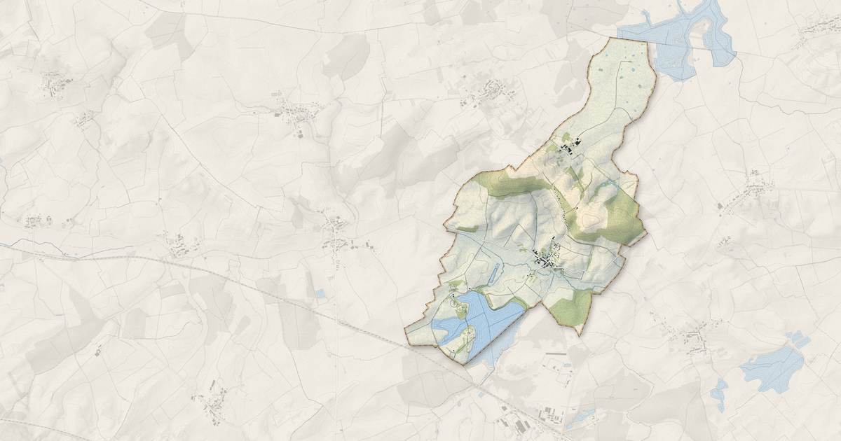 Portrait cartographique de Harprich : relief, eau, forêts, bâti et voies, calculés à partir des données de l'IGN