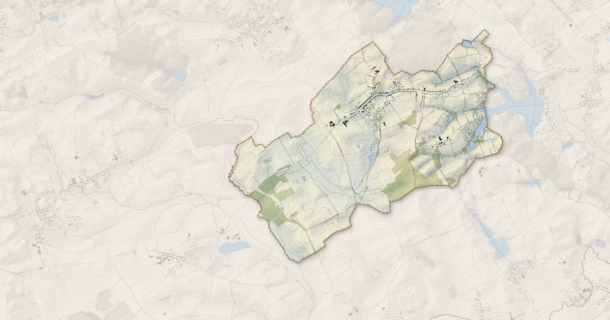 Portrait cartographique de Hilsprich : relief, eau, forêts, bâti et voies, calculés à partir des données de l'IGN
