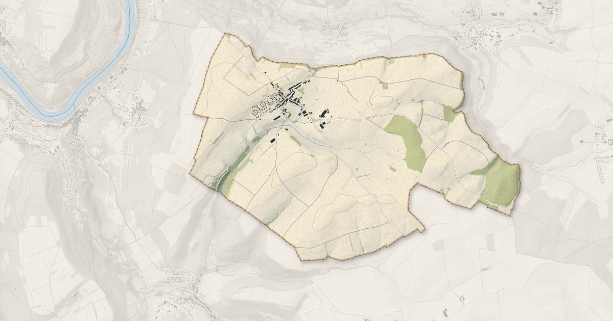 Portrait cartographique de Kirsch-lès-Sierck : relief, eau, forêts, bâti et voies, calculés à partir des données de l'IGN