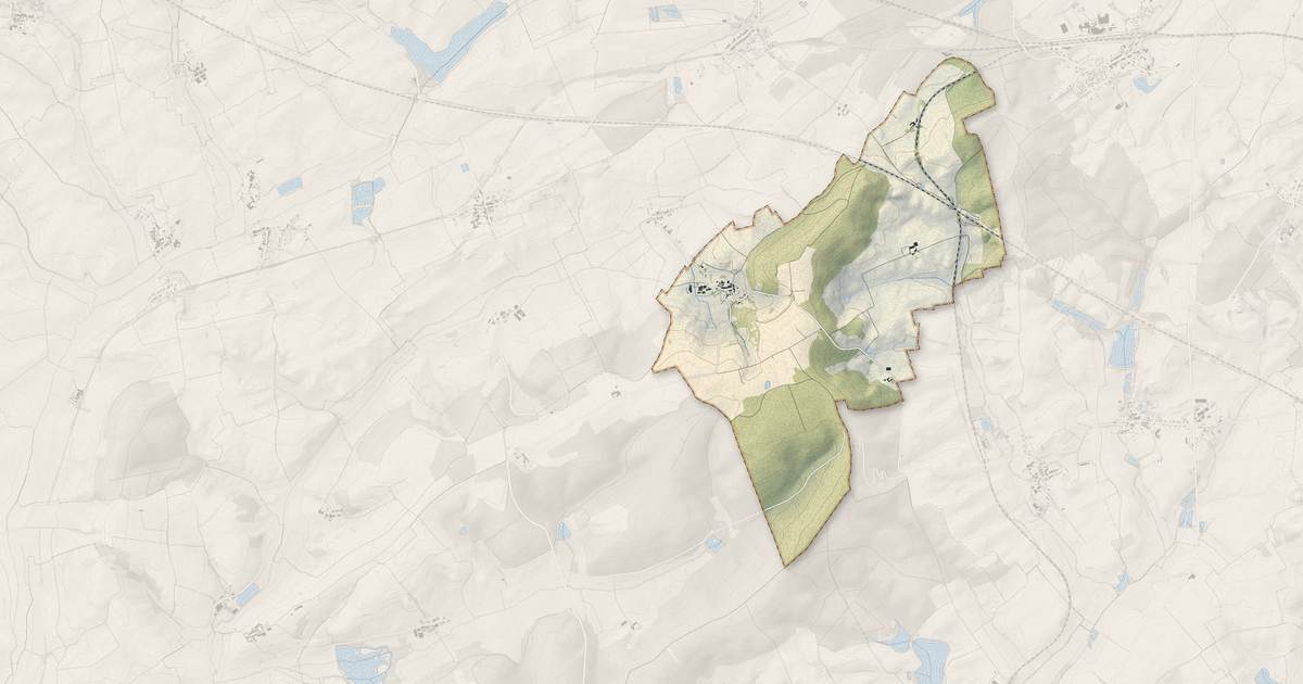 Portrait cartographique de Lidrezing : relief, eau, forêts, bâti et voies, calculés à partir des données de l'IGN