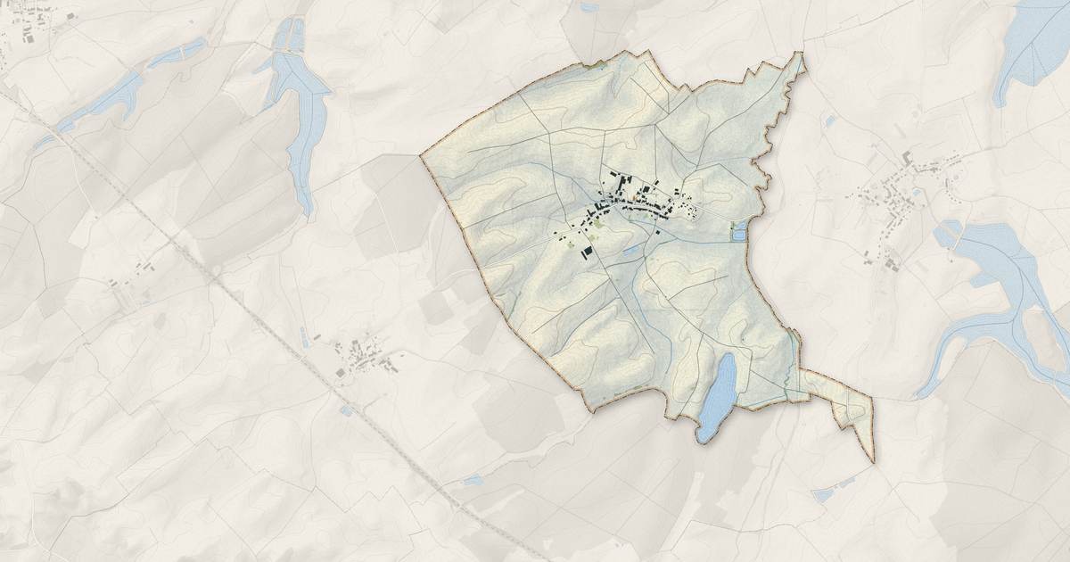 Portrait cartographique de Lhor : relief, eau, forêts, bâti et voies, calculés à partir des données de l'IGN