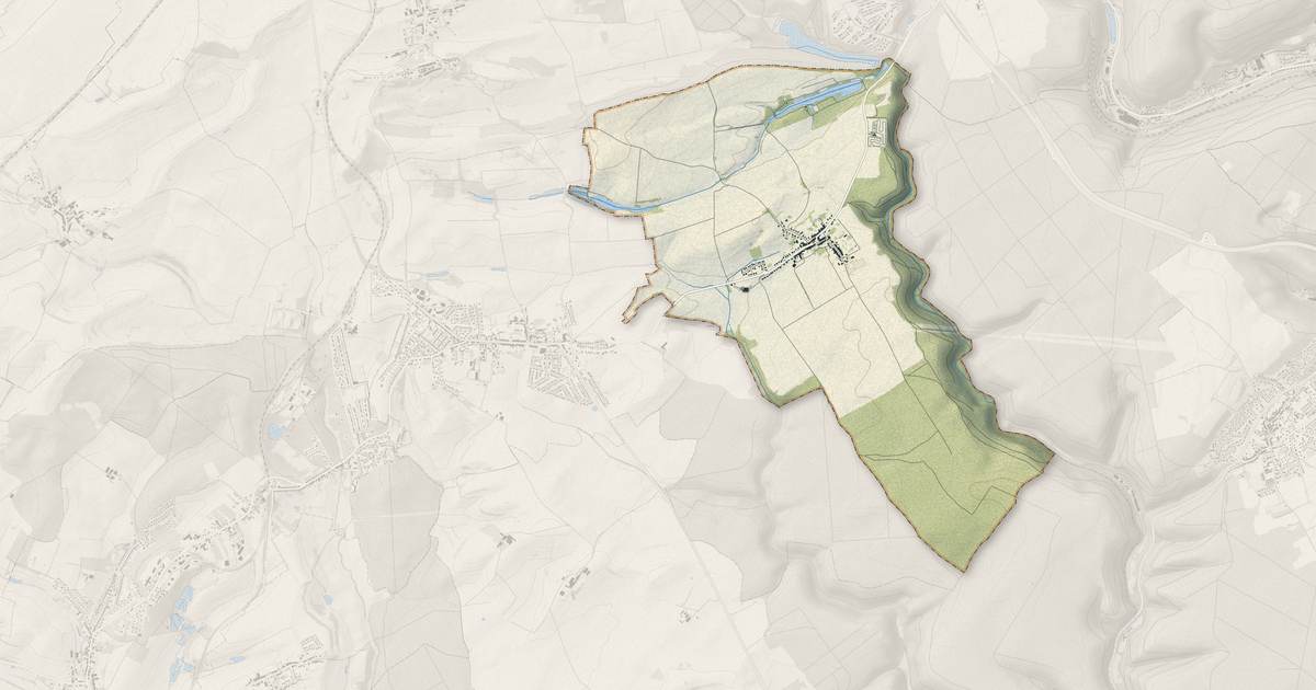 Portrait cartographique de Lommerange : relief, eau, forêts, bâti et voies, calculés à partir des données de l'IGN