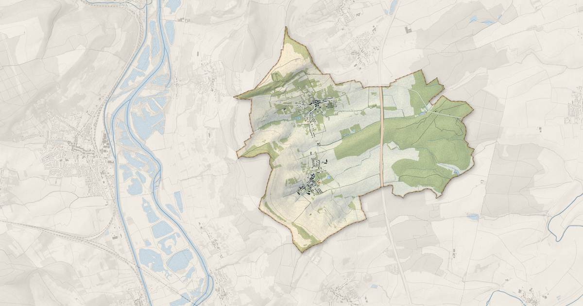 Portrait cartographique de Lorry-Mardigny : relief, eau, forêts, bâti et voies, calculés à partir des données de l'IGN