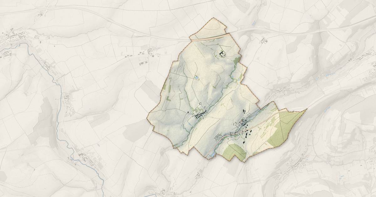 Portrait cartographique de Marange-Zondrange : relief, eau, forêts, bâti et voies, calculés à partir des données de l'IGN
