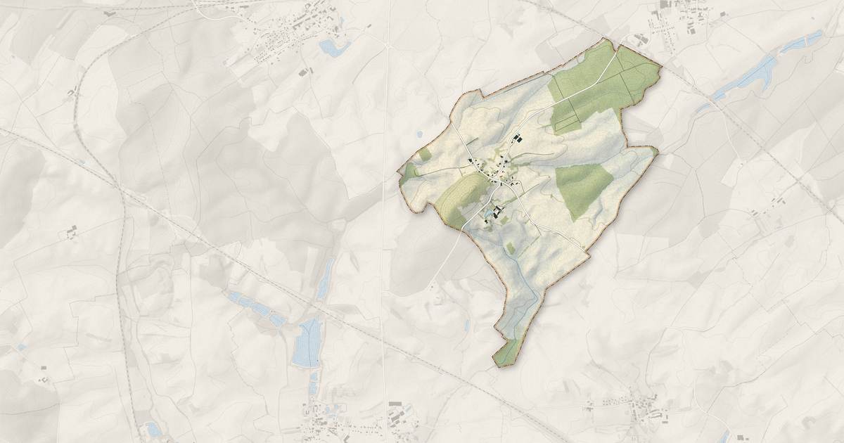 Portrait cartographique de Marimont-lès-Bénestroff : relief, eau, forêts, bâti et voies, calculés à partir des données de l'IGN