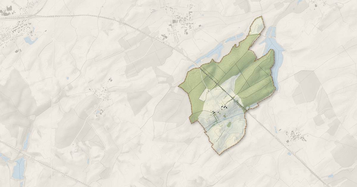 Portrait cartographique de Molring : relief, eau, forêts, bâti et voies, calculés à partir des données de l'IGN