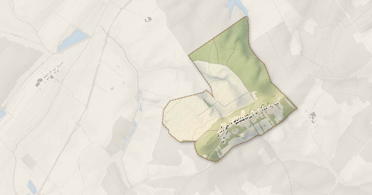 Portrait cartographique de Montdidier : relief, eau, forêts, bâti et voies, calculés à partir des données de l'IGN