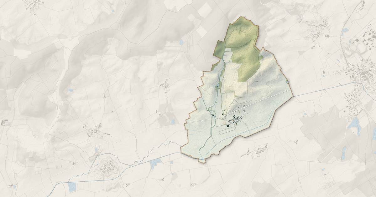 Portrait cartographique de Mulcey : relief, eau, forêts, bâti et voies, calculés à partir des données de l'IGN