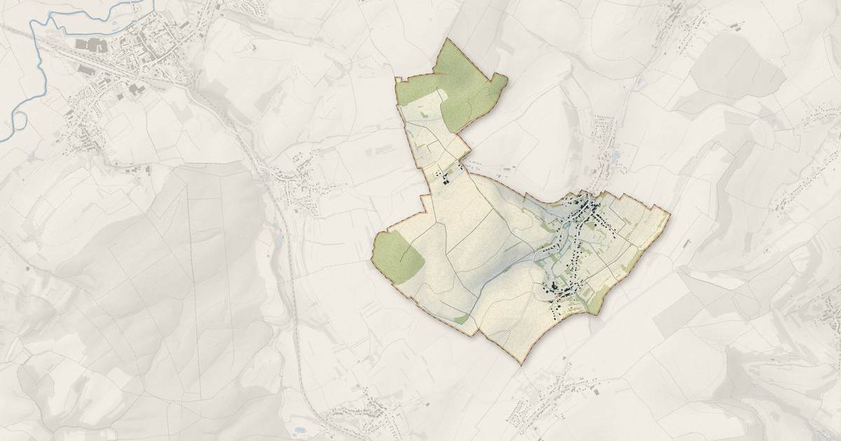 Portrait cartographique de Oberdorff : relief, eau, forêts, bâti et voies, calculés à partir des données de l'IGN
