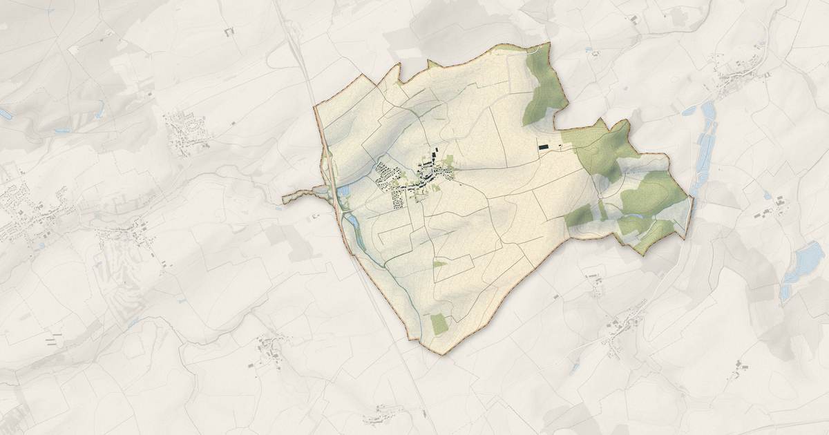 Portrait cartographique de Pontoy : relief, eau, forêts, bâti et voies, calculés à partir des données de l'IGN