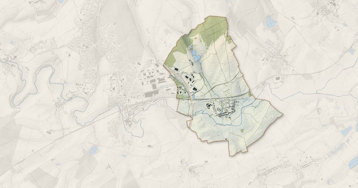 Portrait cartographique de Pontpierre : relief, eau, forêts, bâti et voies, calculés à partir des données de l'IGN